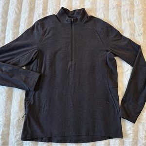 Men’s Lululemon half zip medium weight top  Size large